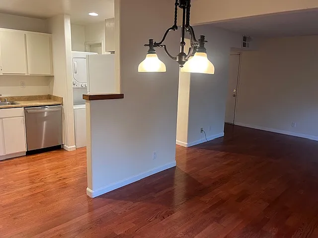 1530 Sunnyvale Ave #1 — Photo 2