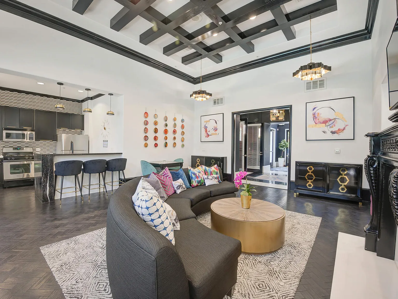 Bellecour Way Apartment Homes — Photo 2