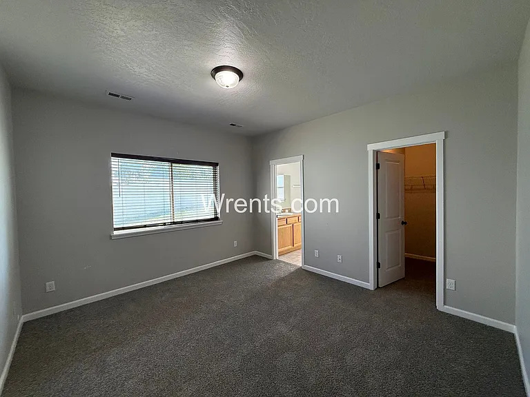 8410 W Campus Dr — Photo 12