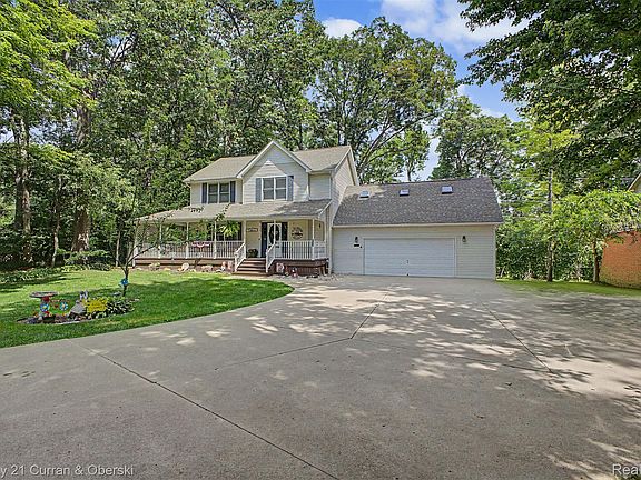 2nd image of 25900 Belledale St