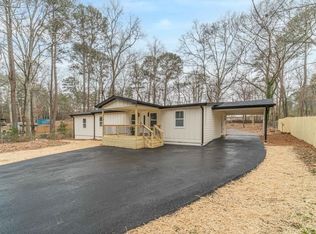 3617 Bob White Ln, Loganville, GA 30052
