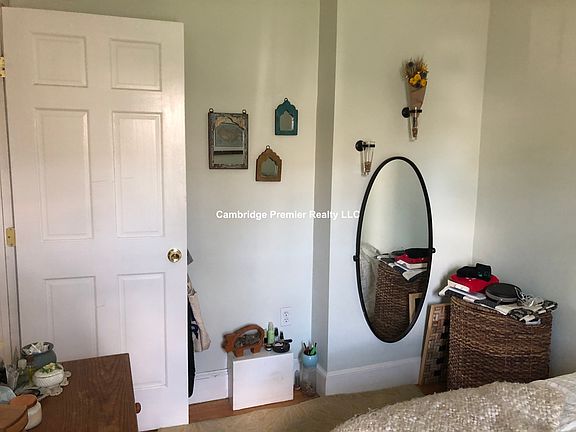 3rd image of 35 Princeton St #3