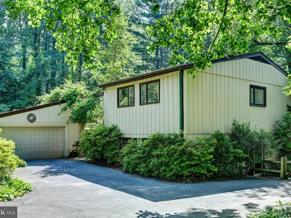 4401 Starview Ct, Glen Arm, MD 21057