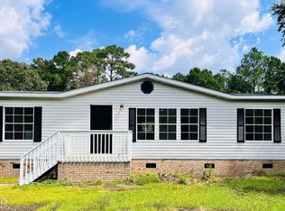 310 Michelle Ln, Rocky Point, NC 28457