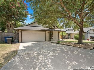 12106 Ridge Ct, San Antonio, TX 78247