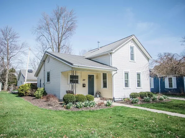209 E Arnold St, Bluffton, IN 46714