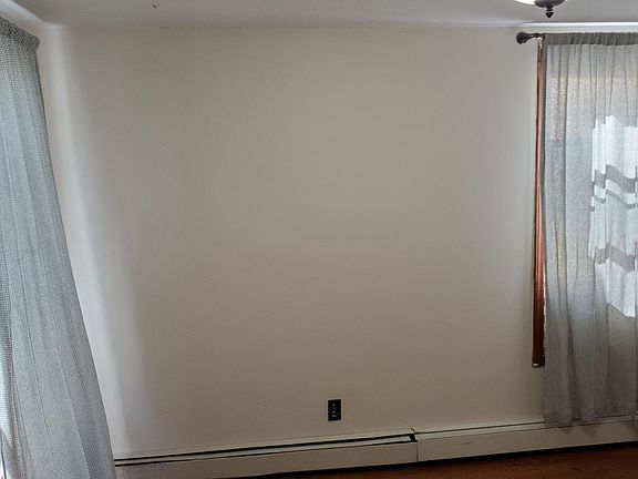 1st bedroom