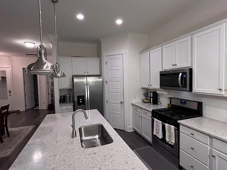 1652 Indy Dr — Photo 7