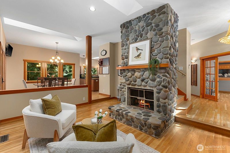 4th image of 14677 Sivertson Road NE