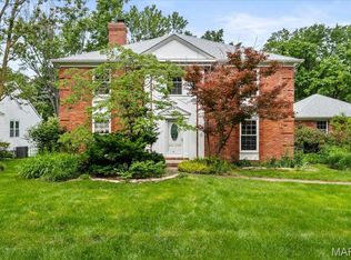 523 Nottingham Dr, Ballwin, MO 63011
