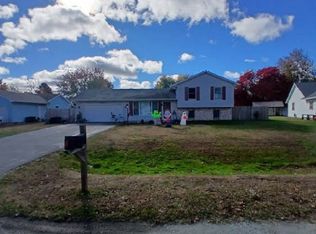 3357 Sapphire Ln, Fort Gratiot, MI