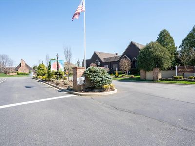 61 Southgate Circle #61, Massapequa Park, NY, 11762