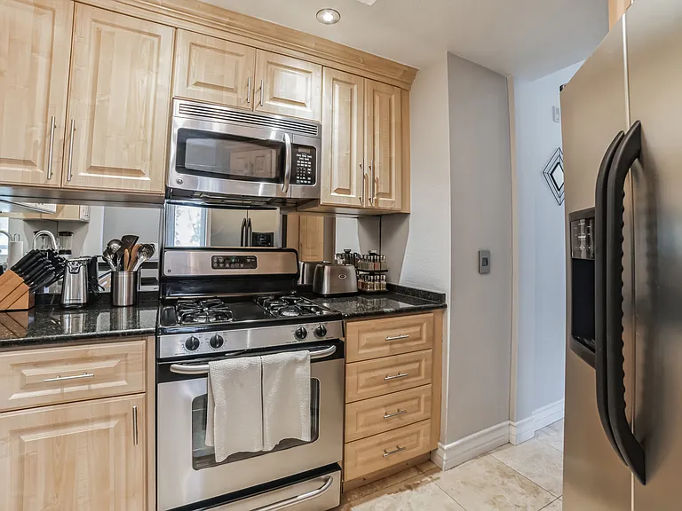 210 E Flamingo Rd #308 — Photo 19