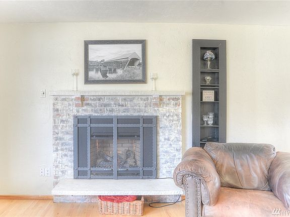 5th image of 1807 Hanover Dr SE