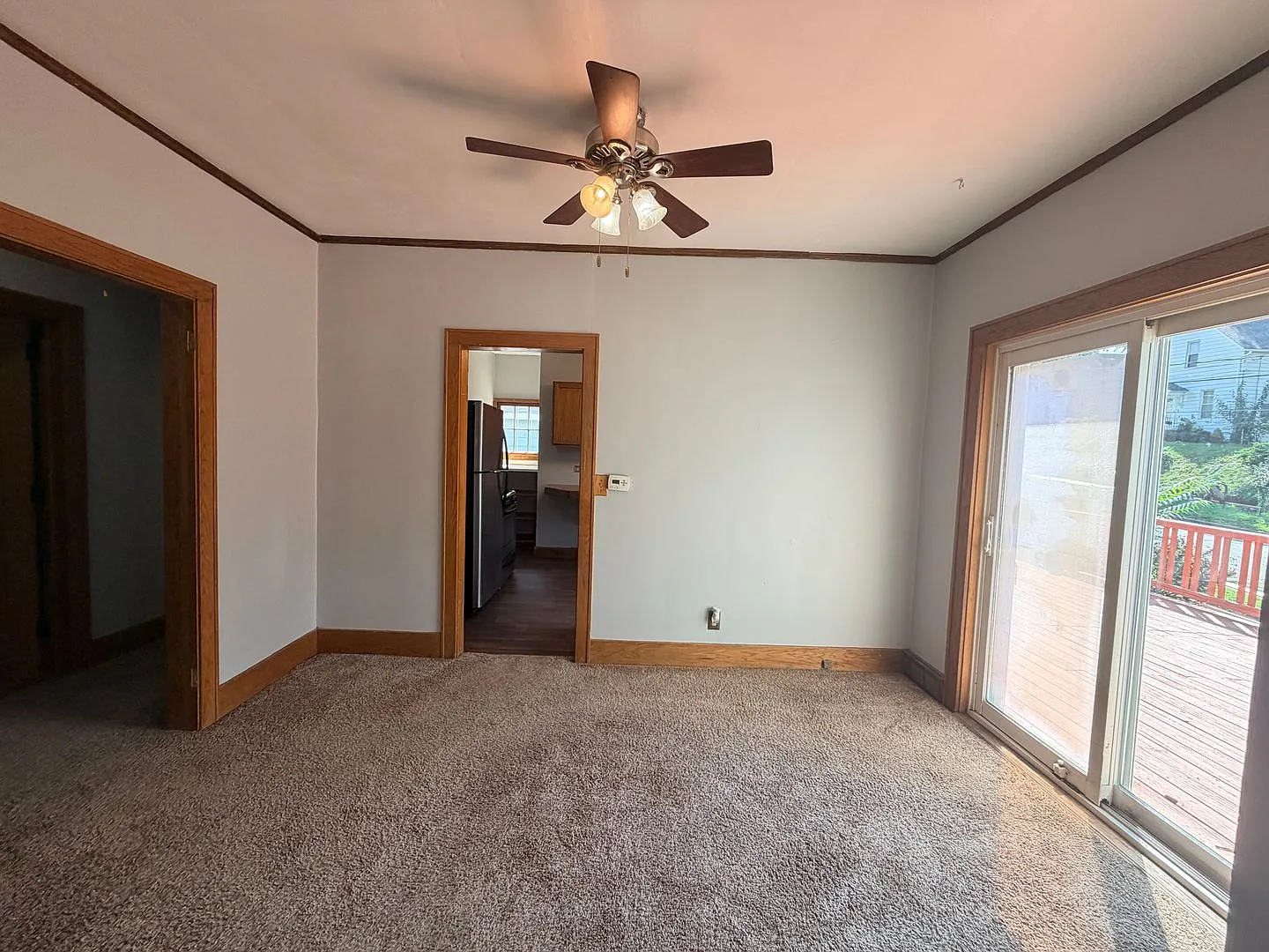 Charming 2 Bedroom Home in Moline! — Photo 4