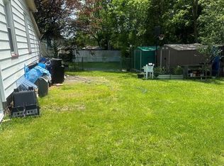 12 Lakeside Blvd, Hopatcong, NJ 07843