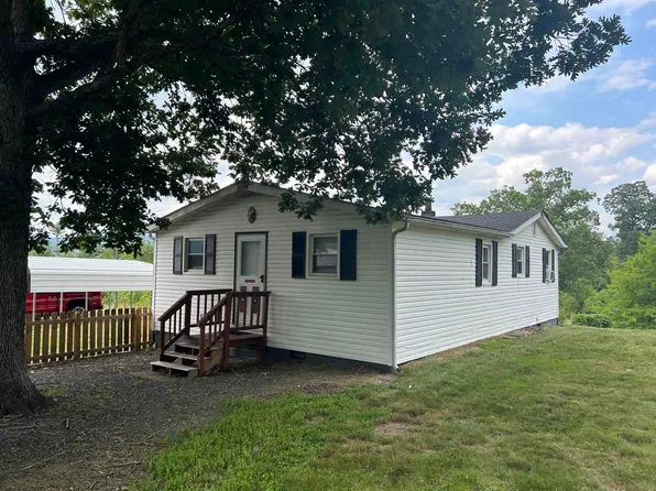 125 McCutchen School Ln, Goshen, VA 24439