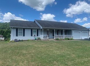 7153 Peach St, Bath, NY 14810