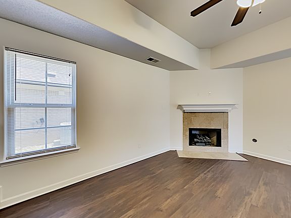 3rd image of 7387 Brentridge Dr