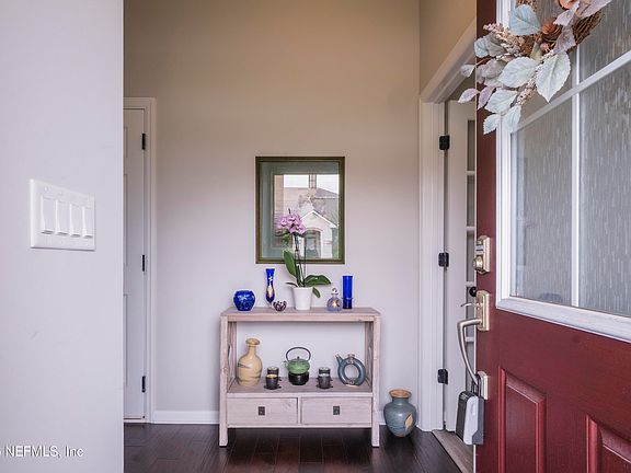 5th image of 7002 AZALEA GROVE Drive
