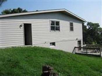 1st image of 3035 College Dr
