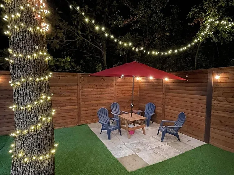 1401 Tetbury Ln — Photo 25