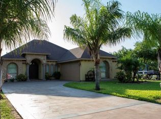 1013 E Goodwin Rd, Palmview, TX 78574