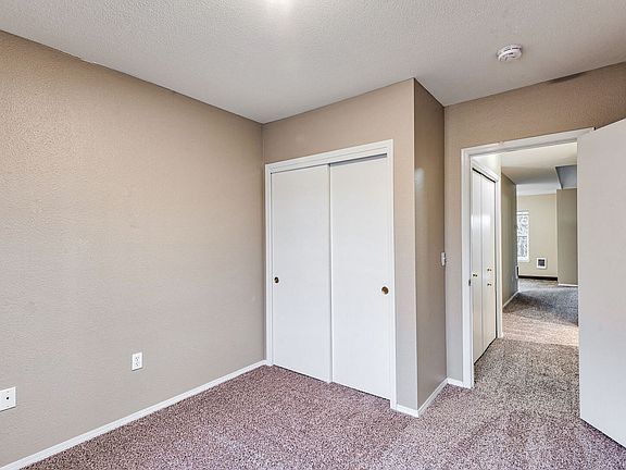 Bedroom Nolan Ridge Apartments Keizer OR