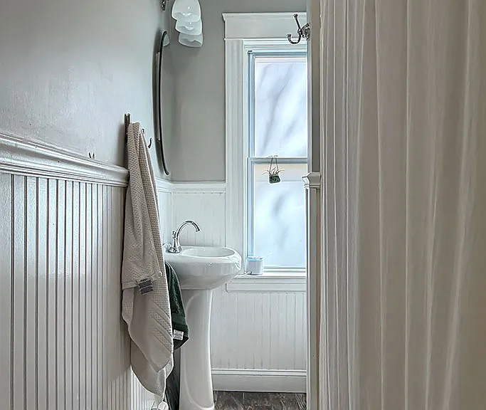 129 Abbott St #1 — Photo 13