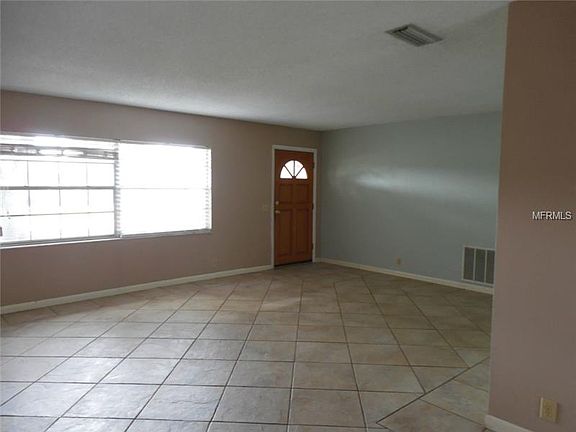2nd image of 218 Lake Ring Dr