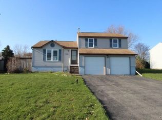 8151 Toscano Dr, Clay, NY 13041