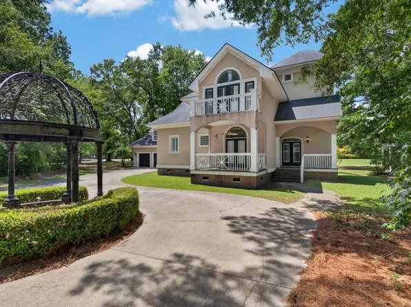 101 Ashley Hill Dr, Goose Creek, SC 29445