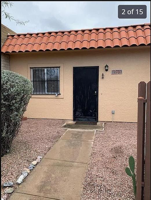 1st image of 733 S Pantano Pkwy