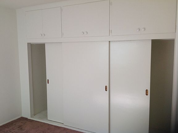 5th image of 819 E 4th St APT 17
