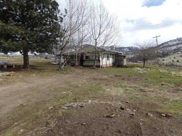 13217 Sylva Rd, Montague, CA 96064