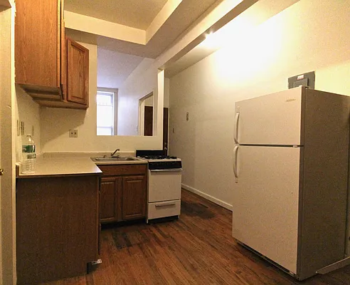 Rented by Rental Solutions Inc | media 8