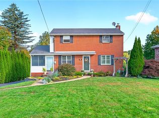 139 S Patton Dr, Coraopolis, PA 15108