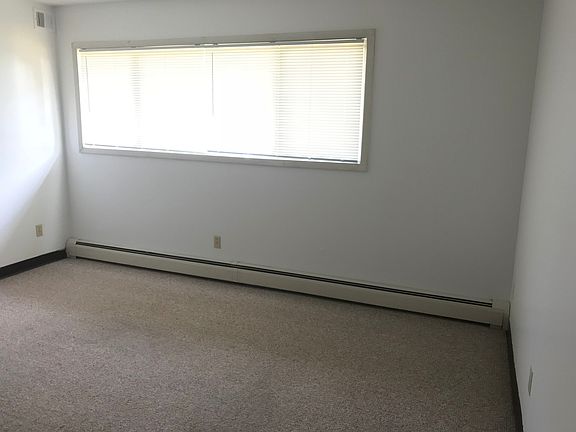 2nd image of 2101 9th St APT 3