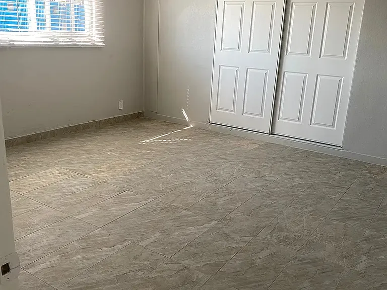 14839 Sherman Way #114 — Photo 8