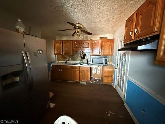 3rd image of 1506 Hanner St
