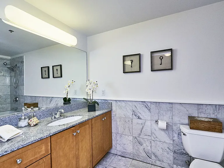 110 Cypress St — Photo 8