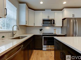 145 SW Roosevelt Ave #2, Bend, OR 97702