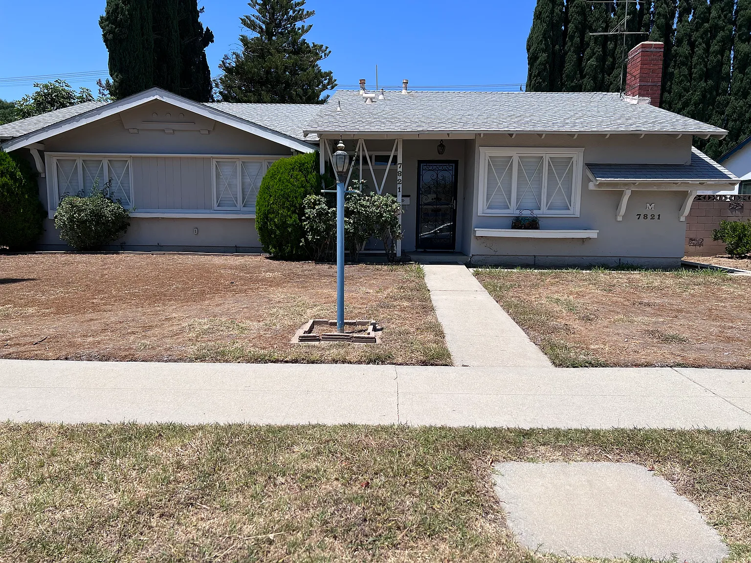 4 bed, 1570 sqft, $4,300 — Photo 3