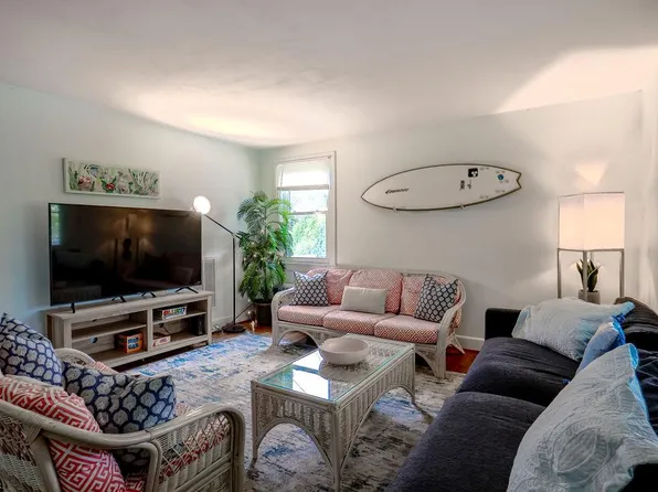 802 W Ocean View Ave, Norfolk, VA 23503