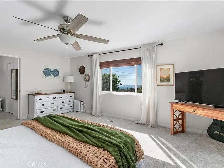 11758 Grant Dr — Photo 21