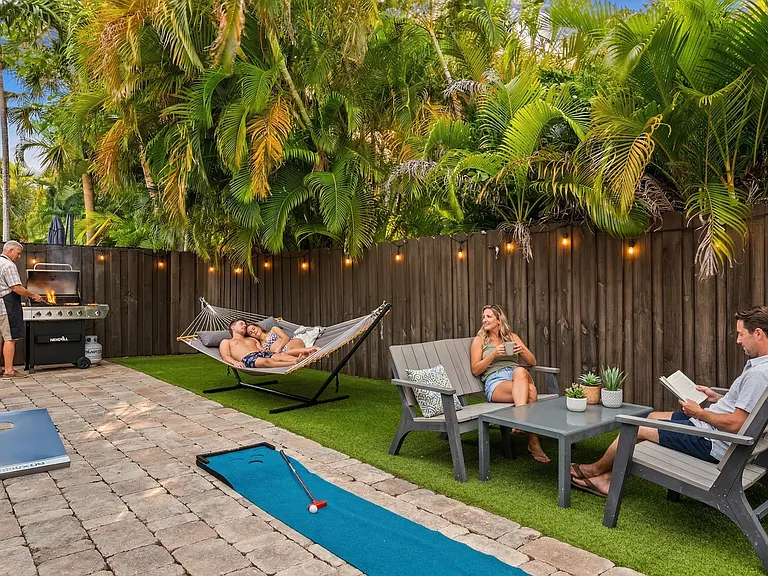1217 Seabreeze Blvd — Photo 40