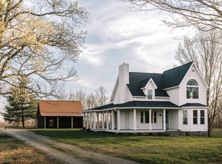 7776 Lampley Rd, Primm Springs, TN 38476