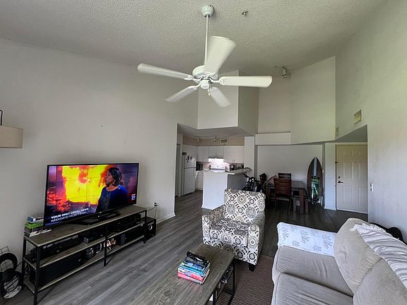 5th image of 7880 Sonoma Springs Circle #206