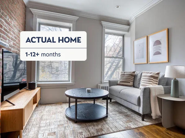 566 Hudson Street image 1 of 19