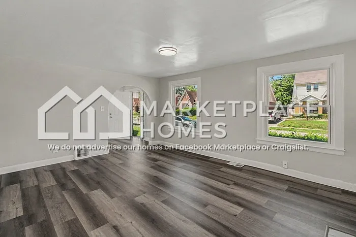 15330 Asbury Park — Photo 5